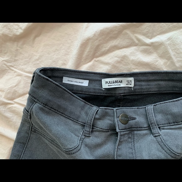 Pull&Bear Women’s Skinny High-Rise Jeans - Picture 3 of 4